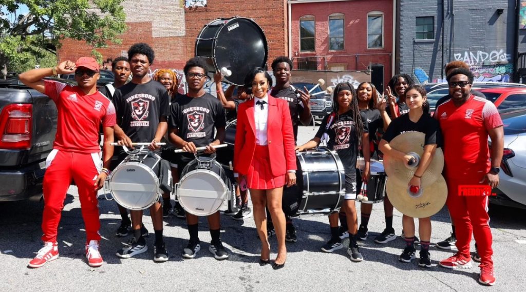 2 &ndash; Lenox and Parker