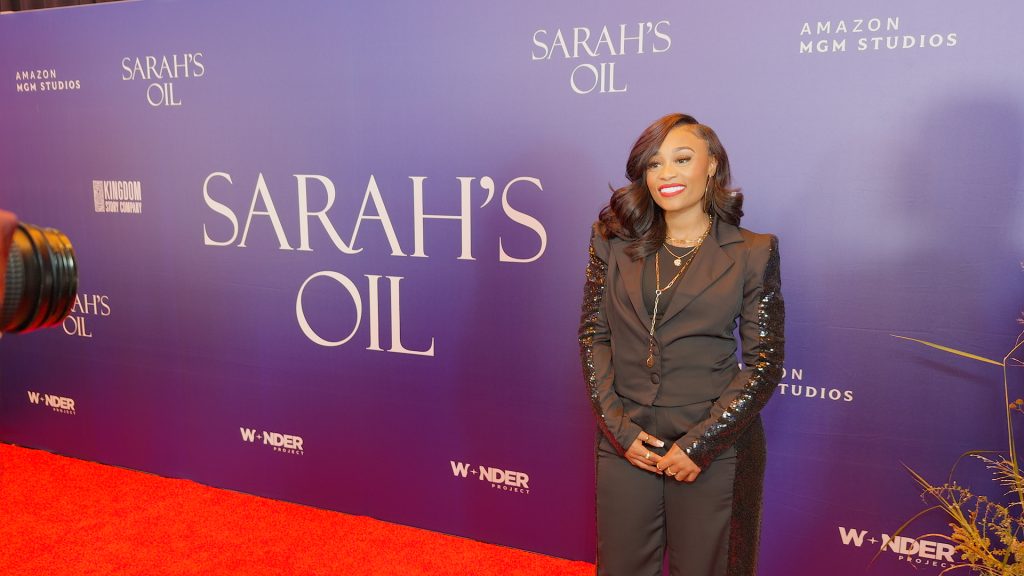 Sequence 01.jpg30 &ndash; Lenox and Parker